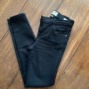 Frame. Le high skinny. Size 25